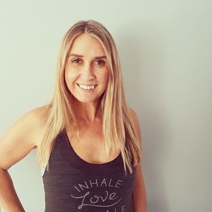 Meet your Posher, Alisa